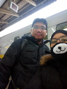 Wife sayang memang cute dan comel. Bila beli tiket train, orang jepun pun ingat child. Ketika on the way ke ski resort.